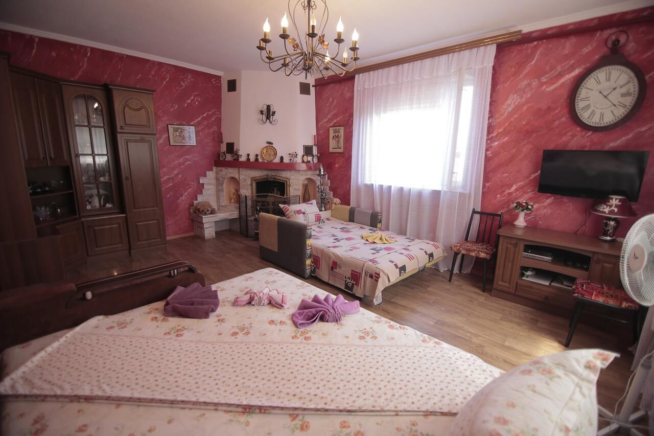 Гостевой дом Guest House Kamenny Dom Каролино-Бугаз-8